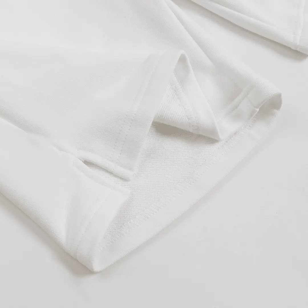 "Ami" Shorts White/Black and Black/White