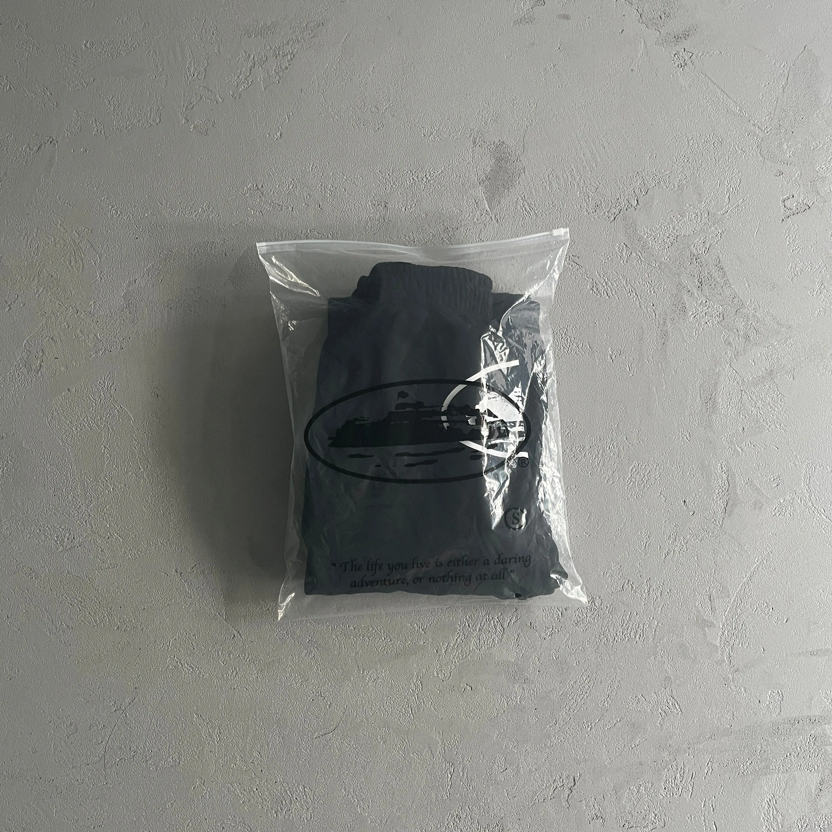 "Alcatraz-Tracksuit" Black and White