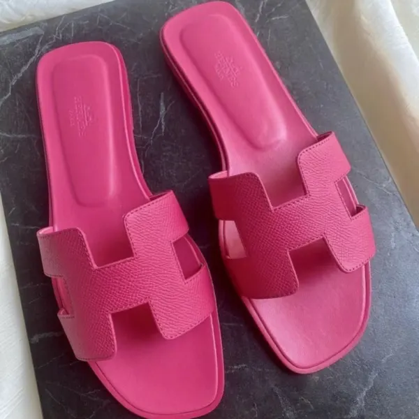 it girl hot pink sandals