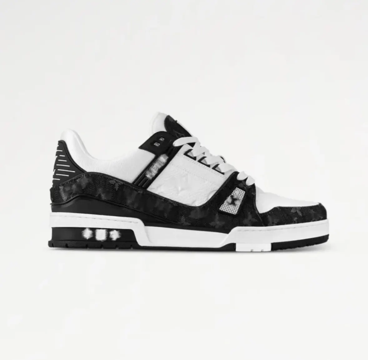 "Lou Trainer" Sneaker
